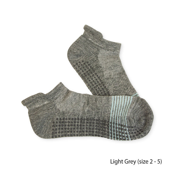 Non Slip Grip Socks for Yoga & Pilates - Stretch Now