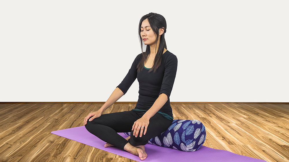 Choosing the Right Yoga Bolster: Finding Your Perfect Support